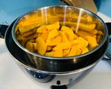 A picture of step 2 of Creamy Pumpkin Soup.