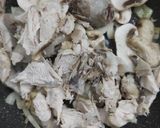 Foto langkah ke 2 dari resep Nasi Tim Ayam Jamur.