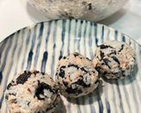 Foto langkah ke 3 dari resep Tuna Mayo Jumeokbap (참치 마요 주먹밥).