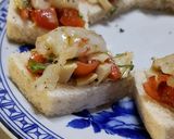 Foto del passaggio 10 della ricetta Stuzzichini con la tartare di mazzancolle