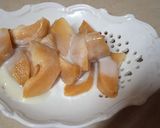 A picture of step 3 of Chikoo Chaat.