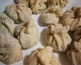Foto del paso 17 de la receta: Dumplings caseros rellenos de ternera, bacon y cebolleta 🥟