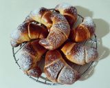Une image de l'étape 12 de Croissants briochés fourrés au chocolat ☕🥐🍫.