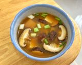 Hình bước làm 3 của món Canh Miso Nấm Đậu Hũ Non Chay