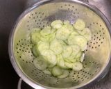 Une image de l'étape 3 de Concombre Mariné à l’Asiatique.