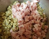 A picture of step 2 of Smoked Bacon Stuffing with onions and black pepper and Apple 😁.
