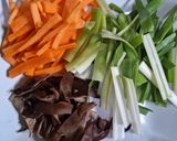 Foto langkah ke 1 dari resep Bihun Ala Korean Japchae.
