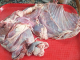Cabrito santiagueño a la cerveza al horno
