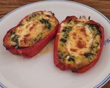 Foto del paso 5 de la receta: Morrón relleno de Espinaca, queso y huevos