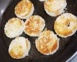 A picture of step 3 of Bread Sev Puri Chaat.
