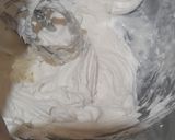 Foto langkah ke 3 dari resep Es Krim Buah Naga Simple.