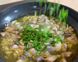 Foto del paso 3 de la receta: Coquinas al estilo de Huelva