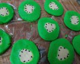 A picture of step 3 of Kiwi cookies.