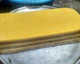 Foto langkah ke 6 dari resep Kue Lapis Tepung Beras Labu Kuning.