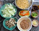 รูปขั้นตอนการทำที่ 2 ของ ผัดยากิโซบะไก่
