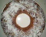 Foto del passaggio 14 della ricetta Ciambella al cioccolato Coppa Bianca