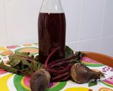 Foto del paso 2 de la receta: Infusión de remolacha con jengibre y ralladura de h. de aguacate