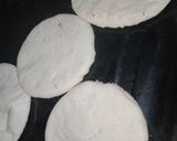 صورة لخطوة 1 من وصفة ميني بيتزا