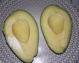 Foto del paso 3 de la receta: Palta Rellena con Atún a lo Carmelita