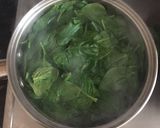 A picture of step 1 of Garlic spinach or Lehsuni Palak.