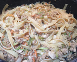 Foto del paso 5 de la receta: Tagliatelle salteados de verduras y soja