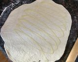 A picture of step 6 of Chinese Scallion Pancake (葱油饼) (cōng yóu bǐng).