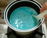 Foto langkah ke 3 dari resep Puding Lumut Bunga Telang.