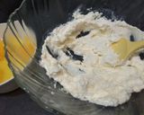 Foto langkah ke 2 dari resep Basque (burnt) cheesecake #keto friendly.