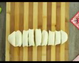 A picture of step 9 of Alo wali kachori😋.