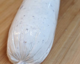 Foto del paso 2 de la receta: Rulo de queso azul con frutos secos