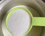 صورة لخطوة 1 من وصفة كريم كراميل بالفرن 🍮