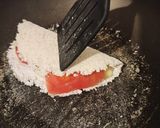 Foto del paso 3 de la receta: Tapioca rellena de tomate y queso