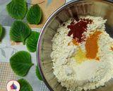A picture of step 1 of Carom Leaves Fritters.