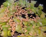 Foto del paso 5 de la receta: Pizza de puerro al Roquefort