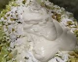 A picture of step 2 of Apple salad with chicken cabbage.
