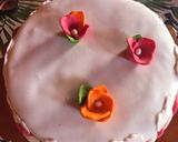 Foto del paso 3 de la receta: Torta de cumpleaños con bizcochuelo casero 😋