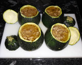 Foto del paso 5 de la receta: Calabacines rellenos de carne y algas agar agar