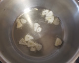 Foto del paso 1 de la receta: Arroz con huevos fritos