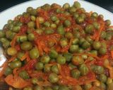A picture of step 5 of Peas and white rice.