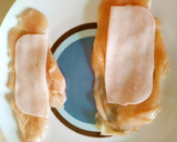 Foto del paso 1 de la receta: Pechugas de pollo rellenas de pavo y queso