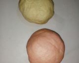 Foto langkah ke 2 dari resep Roti Tawar Kukus Merah Putih.