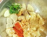 A picture of step 7 of Cheesey Spicy Garlic Potato.