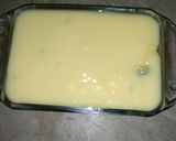 A picture of step 6 of Marble cake custard.