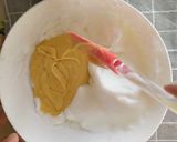 Hình bước làm 4 của món Bánh Bông Lan Sốt Phô Mai