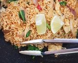 A picture of step 5 of Stir-Fry Maggi Instant Noodles Curry Flavour.