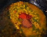 A picture of step 7 of Dal Palak.