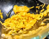 कच्चे आम का लच्छा अचार (Kachhe Aam Ka Lacha Achar recipe in Hindi) रेसिपी चरण 3 फोटो