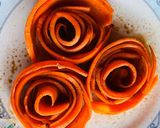 Foto del passaggio 4 della ricetta Rose di carote