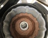 Foto langkah ke 7 dari resep 223. Bolu Kukus Ketan Hitam Keju Lumer.
