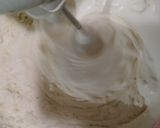 Foto langkah ke 2 dari resep Bolu Kuncup Kukus.